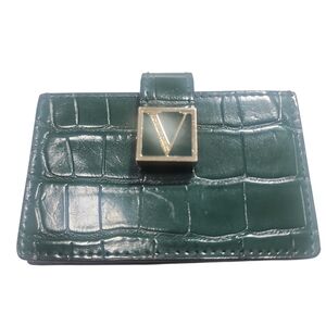 Victoria's Secret Green Embossed Card Holder.